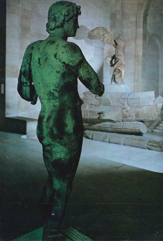 Éphebe durant son séjour au Louvre